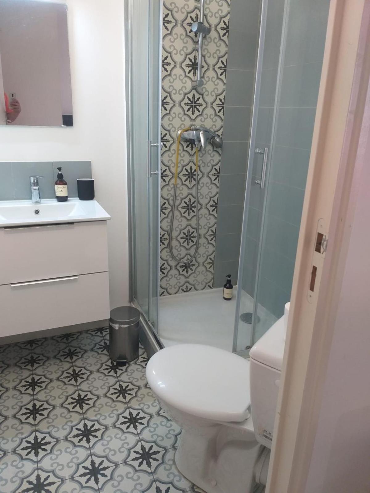 Le Refuge Urbain - Port A 2 Pas & Animaux Acceptes Apartment Toulon Ngoại thất bức ảnh