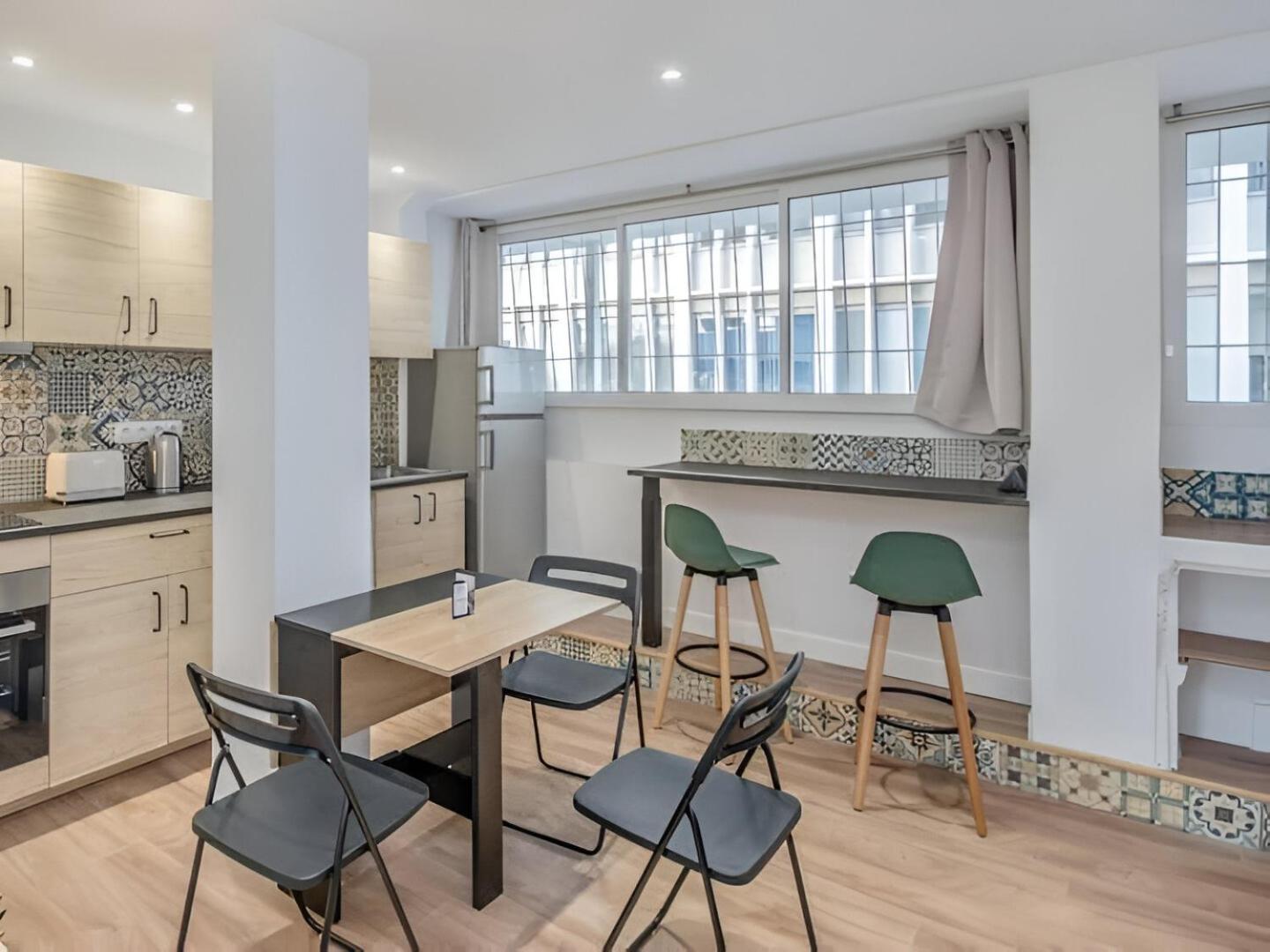 Le Refuge Urbain - Port A 2 Pas & Animaux Acceptes Apartment Toulon Ngoại thất bức ảnh